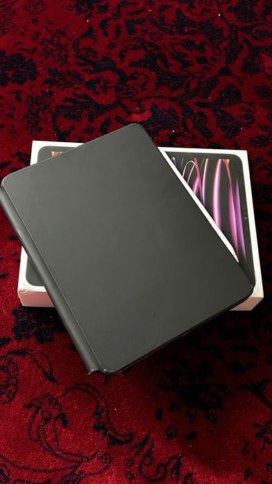 iPad Pro 11 M2 (4th gen)128GB + Magic Keyboard + Pencil 2