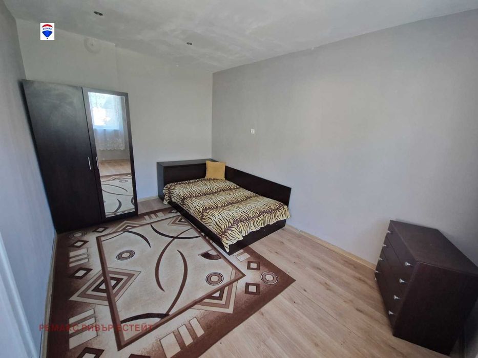 Двустаен апартамент за продажба кв. Веждата