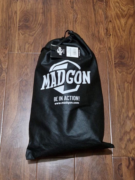 Mănusi de box MADGON
