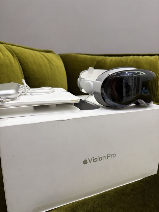 Apple Vision Pro 256 ГБ
