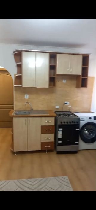 Închiriez apartament str 22 Decembrie-Radauti- Suceava