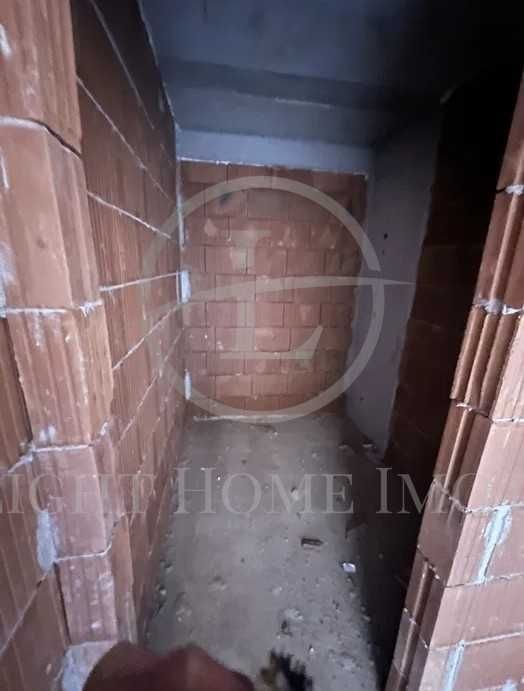 Продава се Двустаен апартамент в Пловдив, Кючук Париж - 63 кв.м за 1540 €/кв.м - Снимка #6