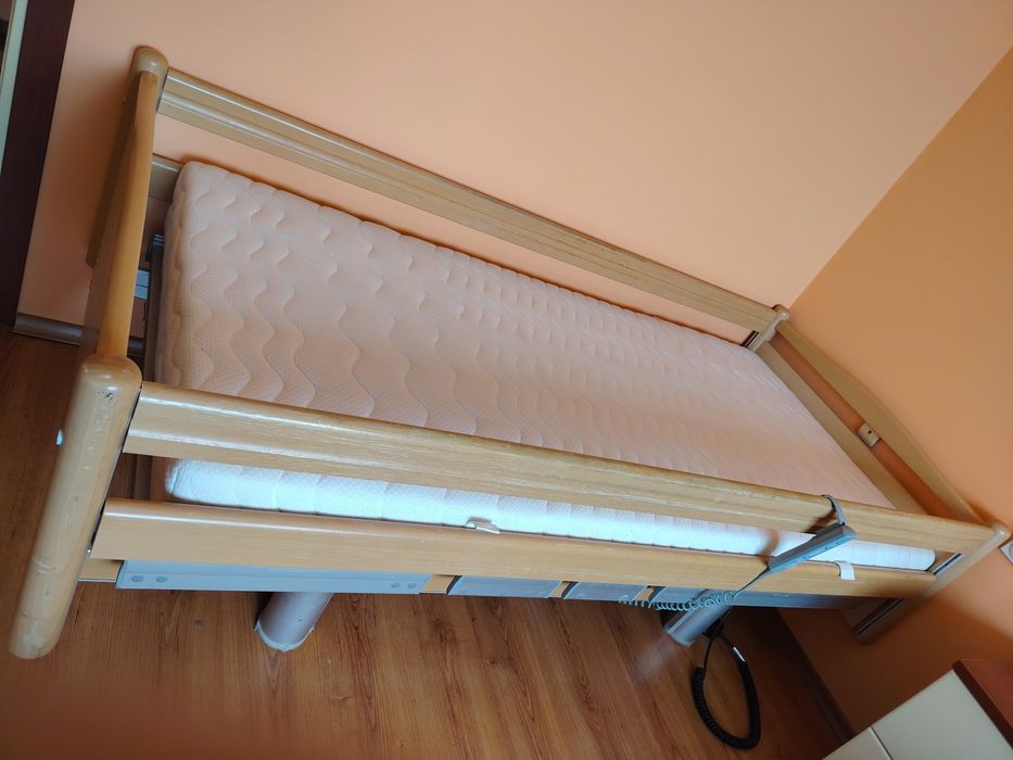 Медецинско легло