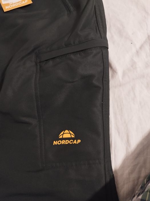 Pantaloni căptușiti iarnă noi XL