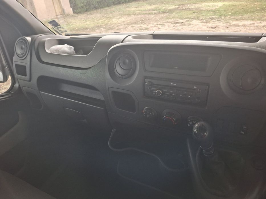 Продавам товарен бус! Перфектен!!!