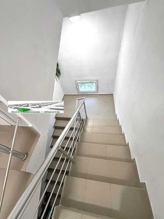 Продава се Етаж от къща в Пловдив, Коматевски възел - 140 кв.м за 1736 €/кв.м - Снимка #9