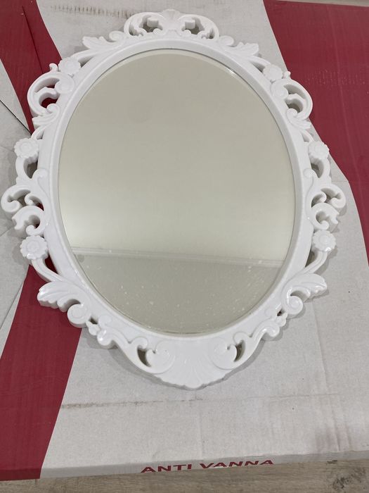 Продаеться зеркало в хорошем состоянии