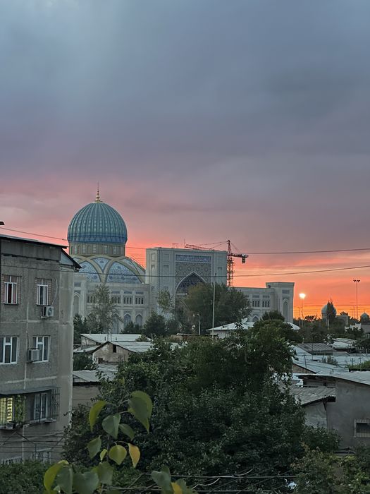Kvartira ijaraga beriladi 3 honali uy 2 kishiga joy bor,