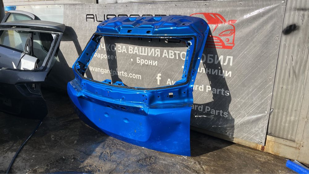Багажна врата Peugeot 2008 2 (2019-)