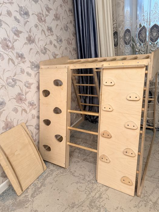 Срочно продам детскую кровать