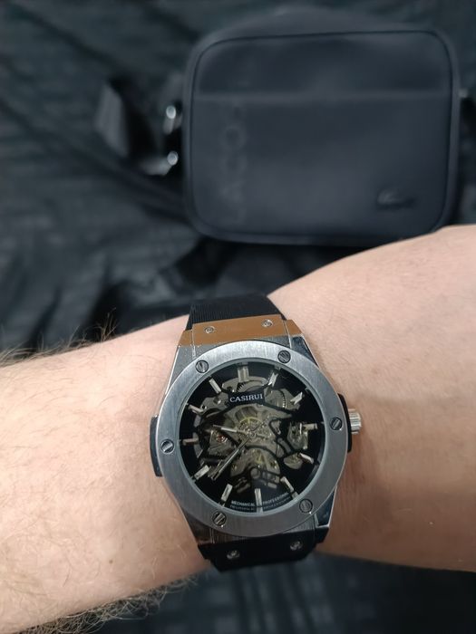 Продам механические часы