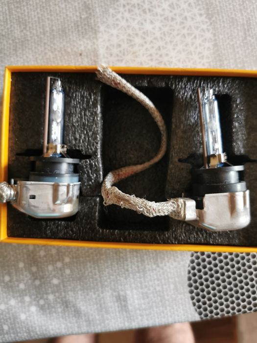 Ксенон и баласт за субару легаси 2007г