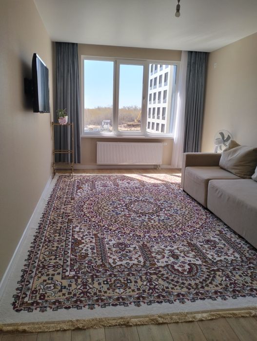 Иранский ковёр для зала