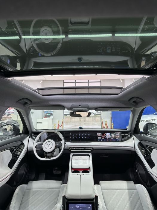 Voyah Free 2025 — 2