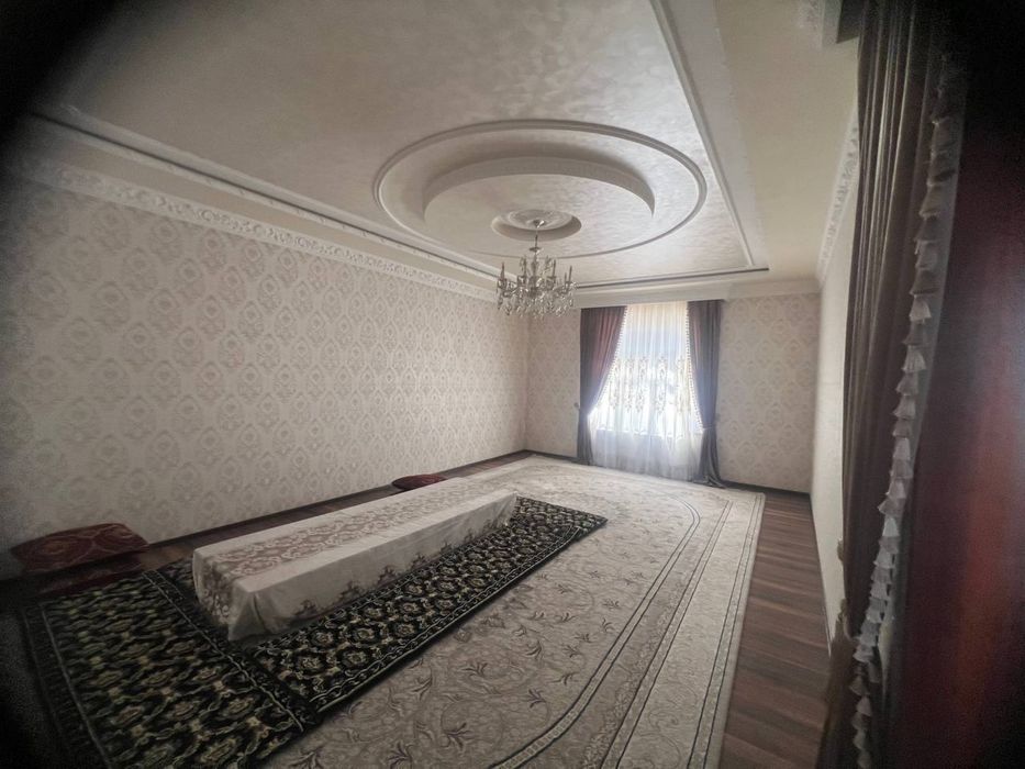 Hovli sotiladi Qarshi shahrida