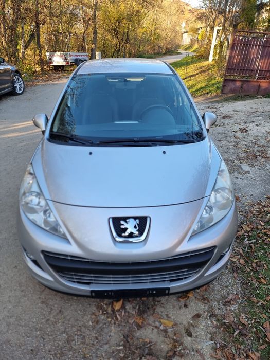 Se vinde Peugeot 207