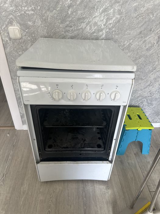 Продам газплиту в рабочем состояний