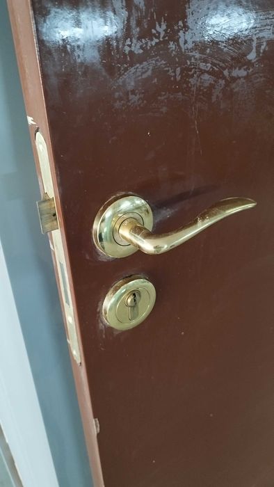 Итериорни врати безфалцови - таблена врата без каси!