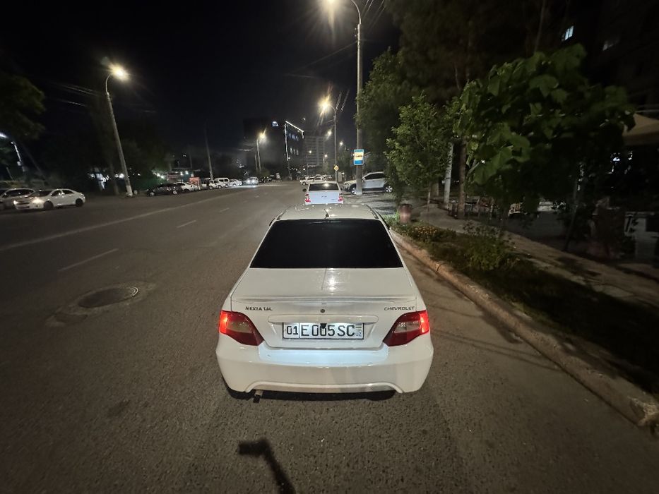 Nexia 2 1.5 Sons sotiladi yurushlari zor