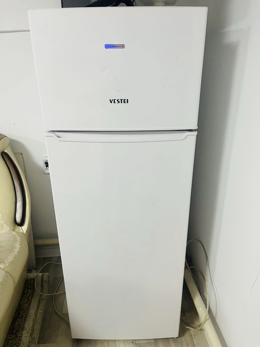 Холодильник продам