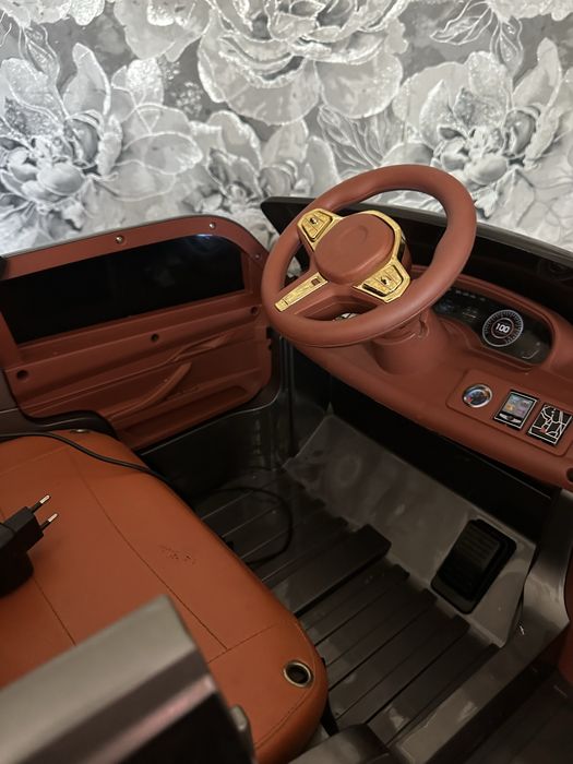 Детская машинка BMW