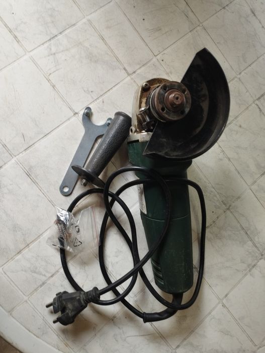 Продавам акумулаторна отверка