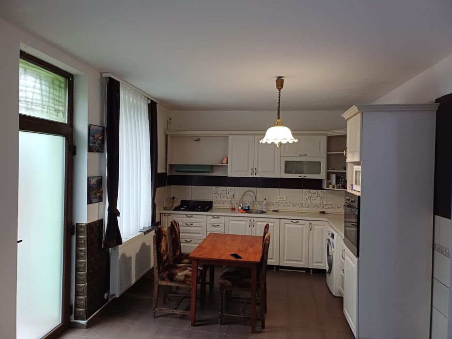 Casa de inchiriat 4 camere Oradea