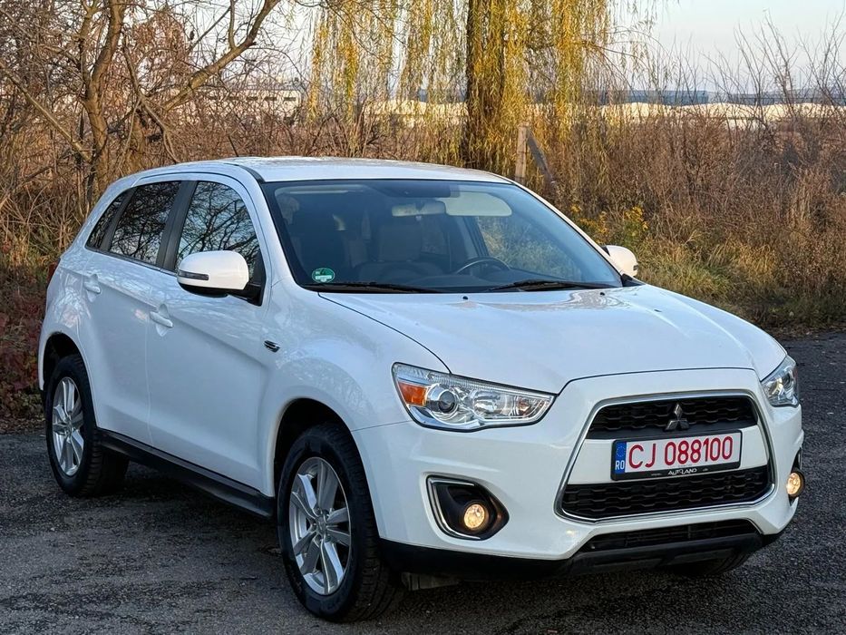 Mitsubishi ASX Mitsubishi Asx, Navigație, Încălzire scaune, Germania, numere roșii