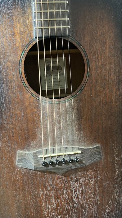Продам гитару TANGLEWOOD