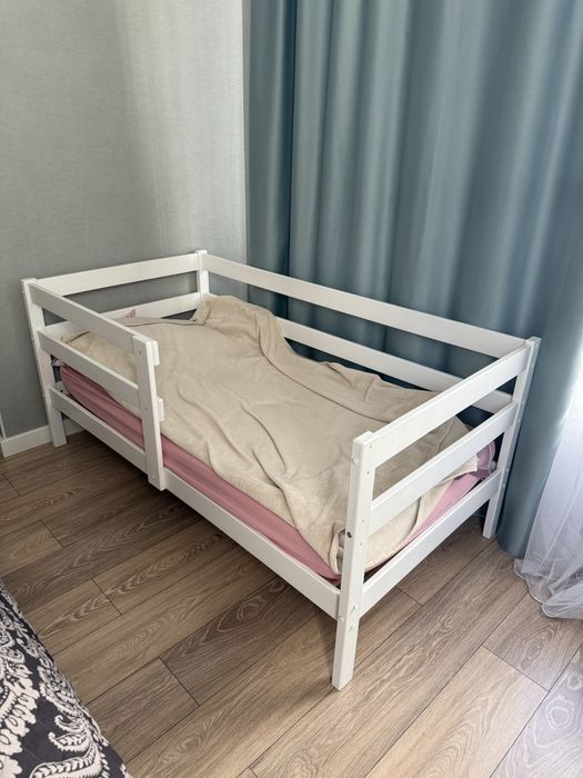 Продам детскую кровать