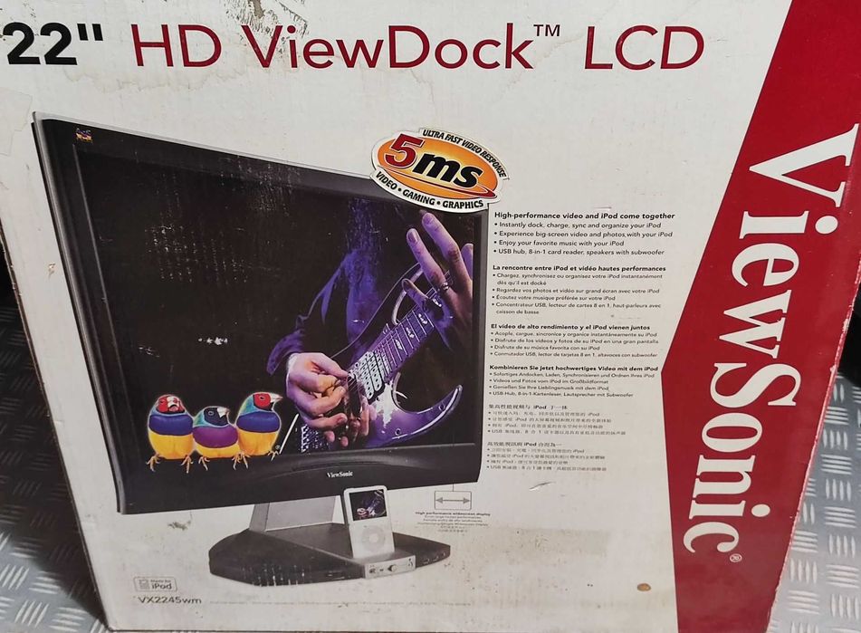 Monitor 22" ViewSonic VX2245wm 5ms card reader USB-hub iPod-dock, boxe