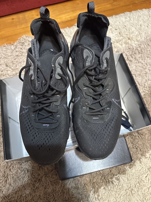 Adidasi nike react  vision negri  marimea 45.5