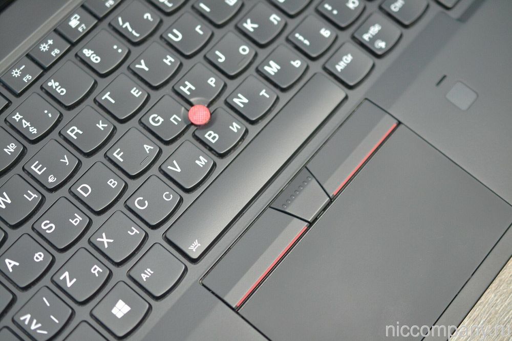 Lenovo X1 Carbon Gen 7