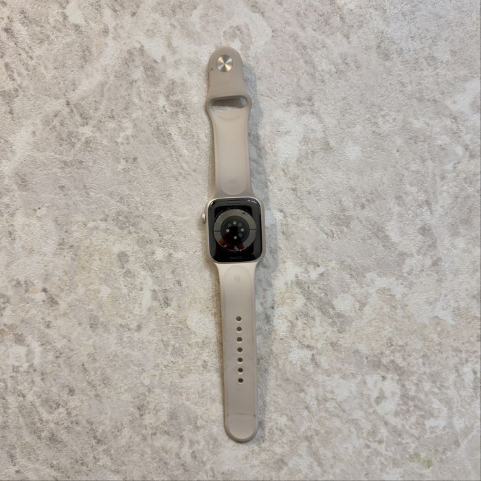 Продам Apple Watch 9 GPS 45 мм