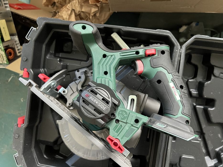 Ръчен акумулаторен циркуляр  PHKSA 20-LI A2