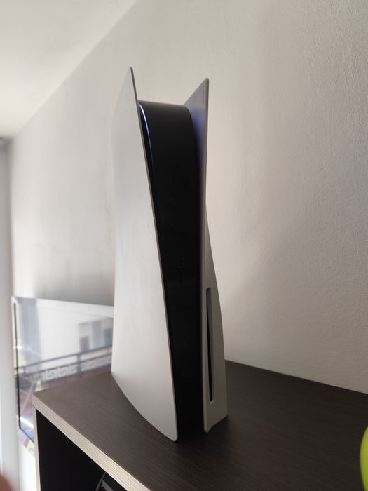 PlayStation 5 Disk Edition – Работи, проблем с HDMI