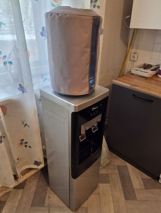 Продам кулер для воды
