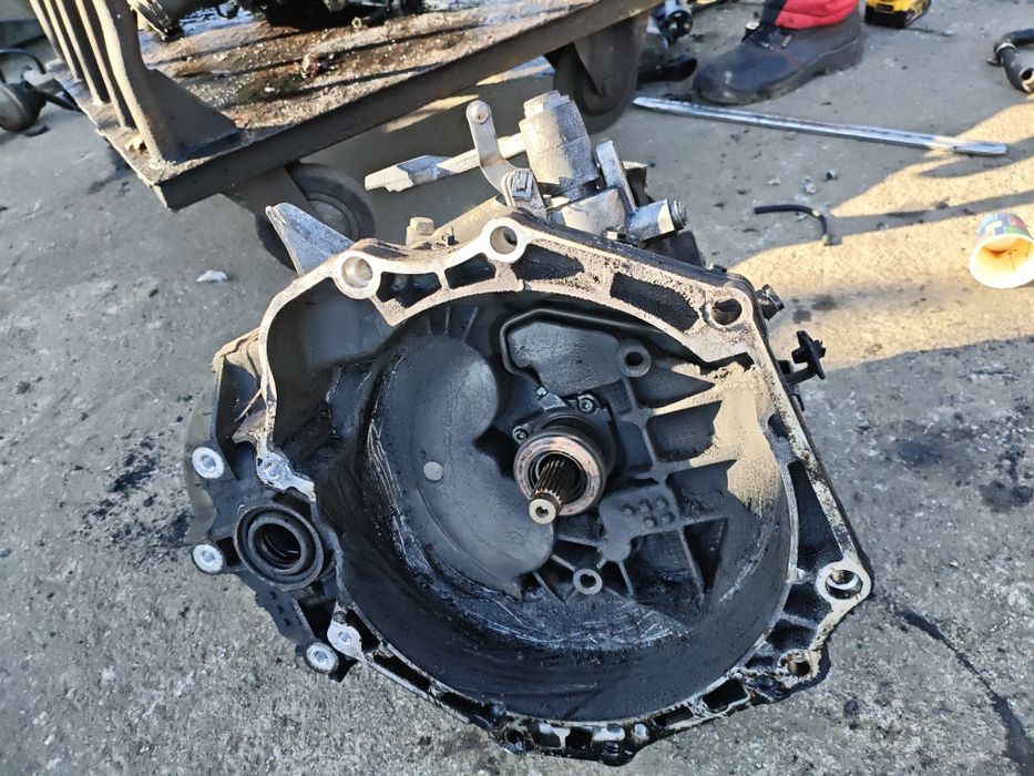 Скоростна кутия за Opel Astra J 1.7cdti 6ск.