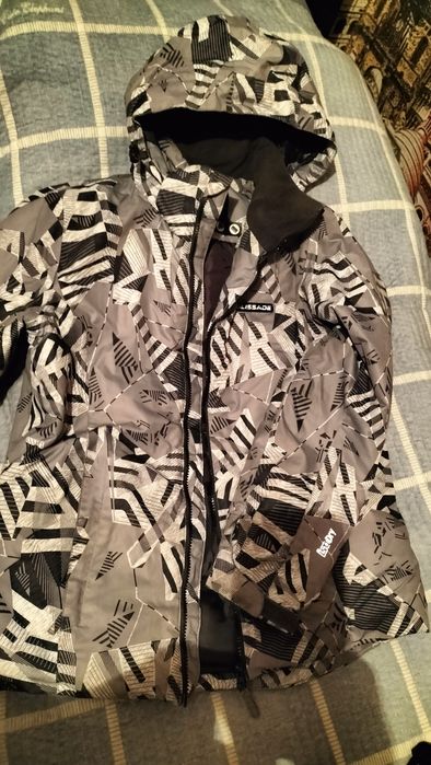 Продам Лыжную куртку