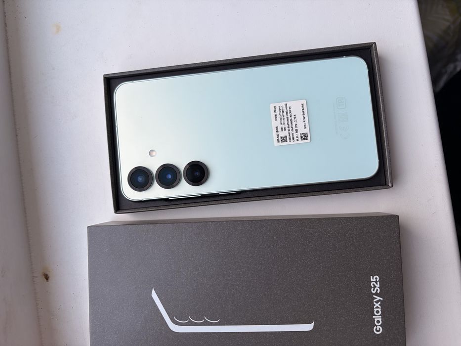 Samsung Galaxy s25