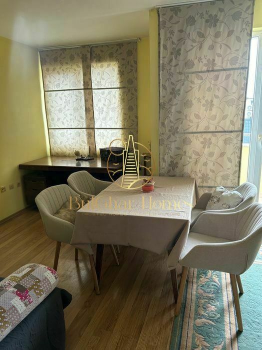 Дава се под наем Тристаен апартамент в Варна, Зимно кино Тракия - 90 кв.м за 648.21 € - Снимка #6