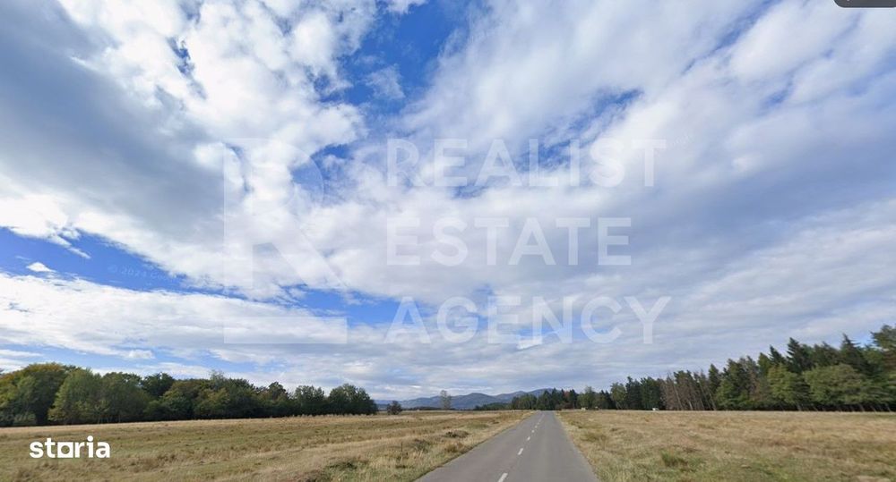 Teren intravilan 4,2 ha de vânzare| ideal investiție| POT 40%| Teișani