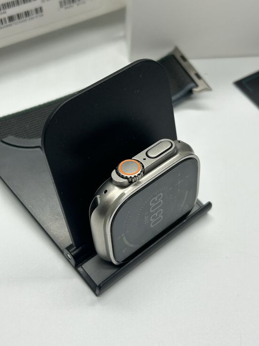 Apple Watch ULTRA 2 - 49mm Titanium - STARE 10/10 + Garantie