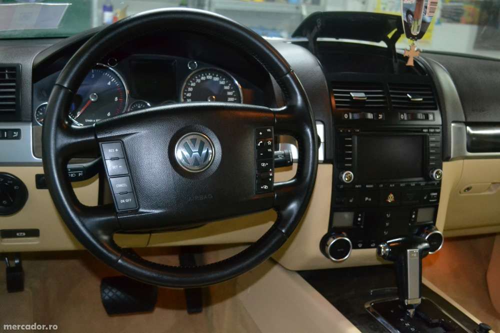 Vopsim Volan Golf 4 Golf 5 Golf 6 Golf 7 Passat Jeta Tiguan Touareg Eo