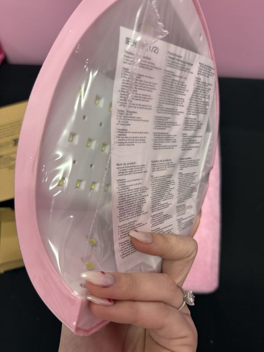 UV/LED лампа за маникюр, розова + подарък