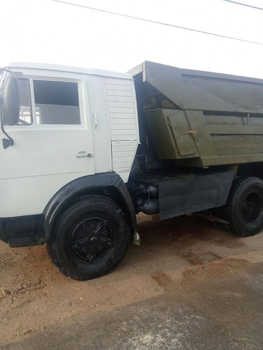 Samasval kamaz sotiladi