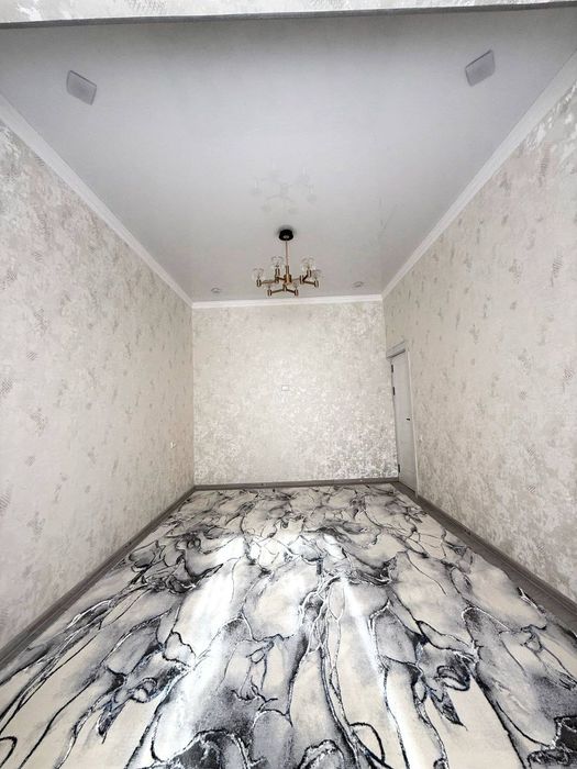 Gulbahor tomonda 2 xonali uy sotiladi