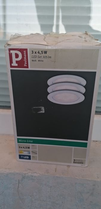 Лед спотове светлини