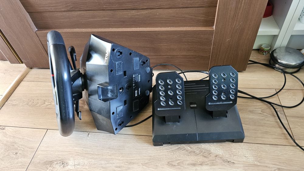 Volan Gamin PlayStation sau PC