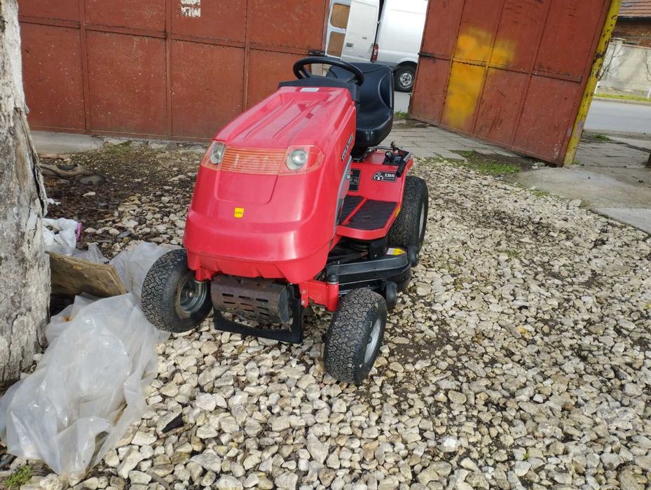 Тракторна косачка Honda двуцилиндрова  13hp